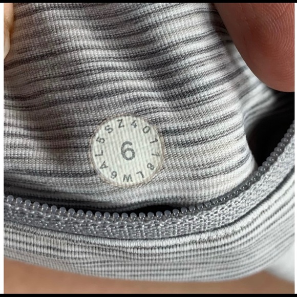 Lululemon Speed Up Crop 21in Stripe Wee Are From Space Gray Nimbus Battleship - Picture 3 of 3
